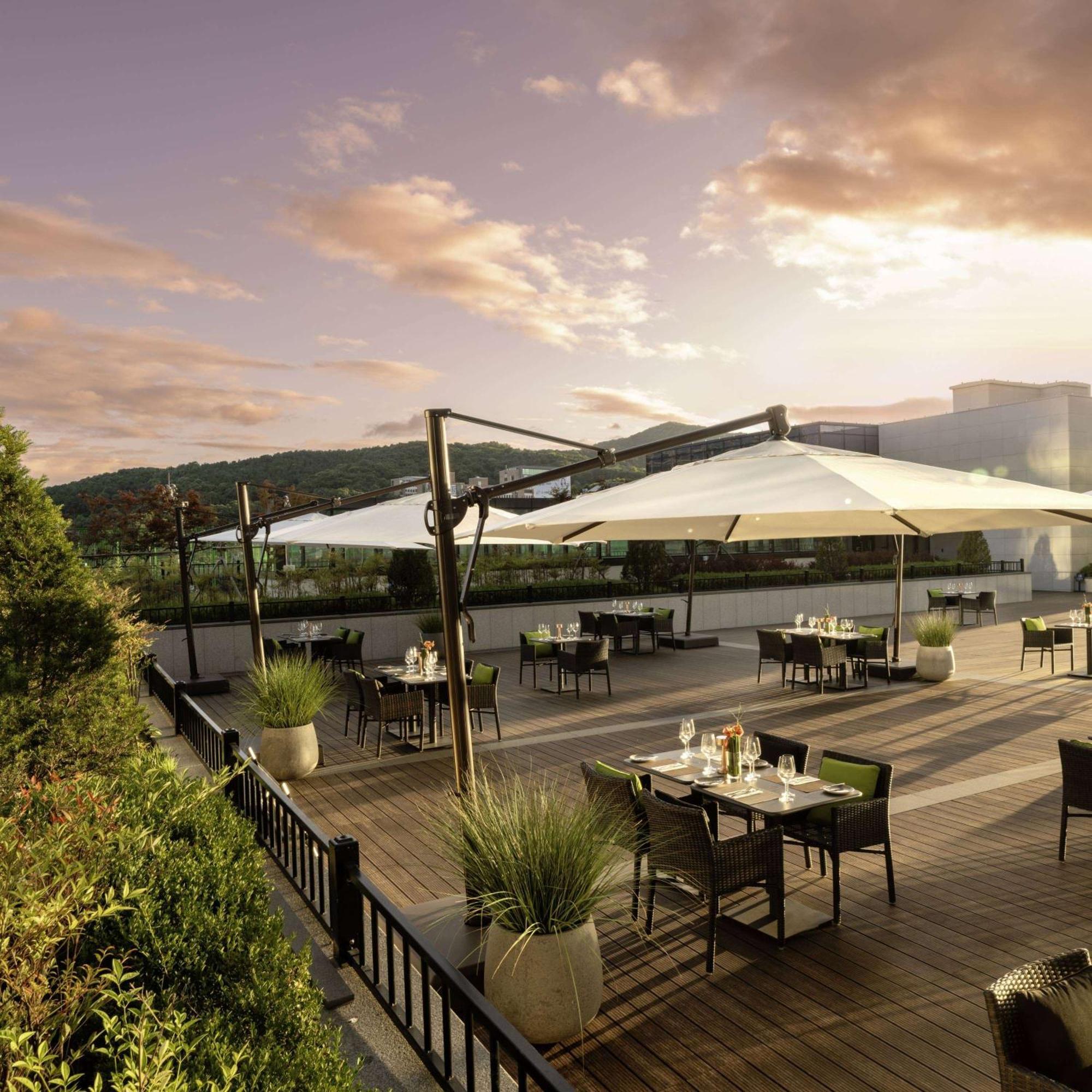 Doubletree By Hilton Seoul Pangyo Seongnam Exterior foto